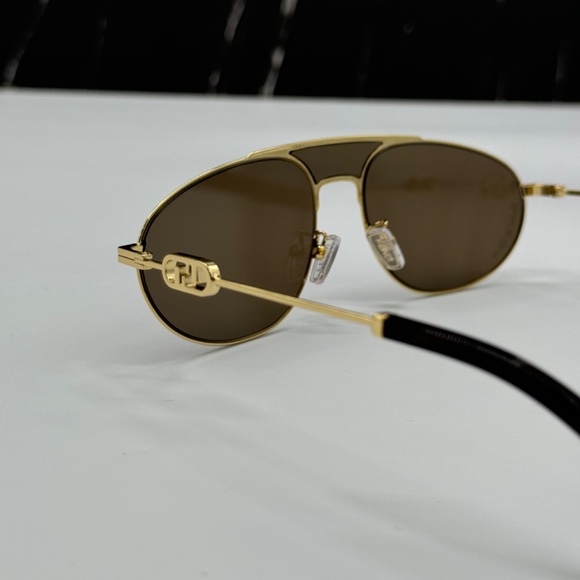 NEW FE40072U 30E FENDI GOLD BROWN OVAL UNISEX FENDI SUNGLASSES main image 7